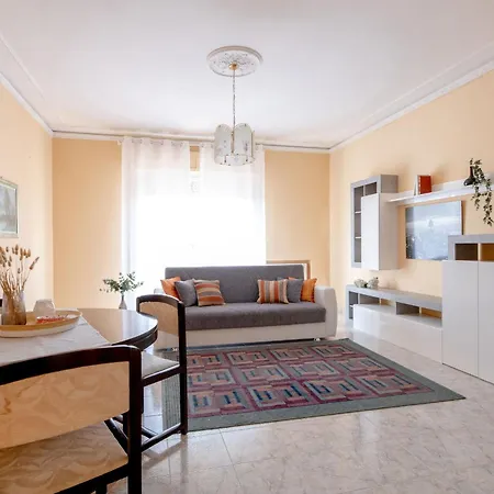 Italian Experience- Maison