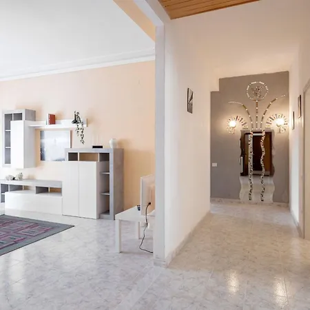 Italian Experience- Maison Loreto